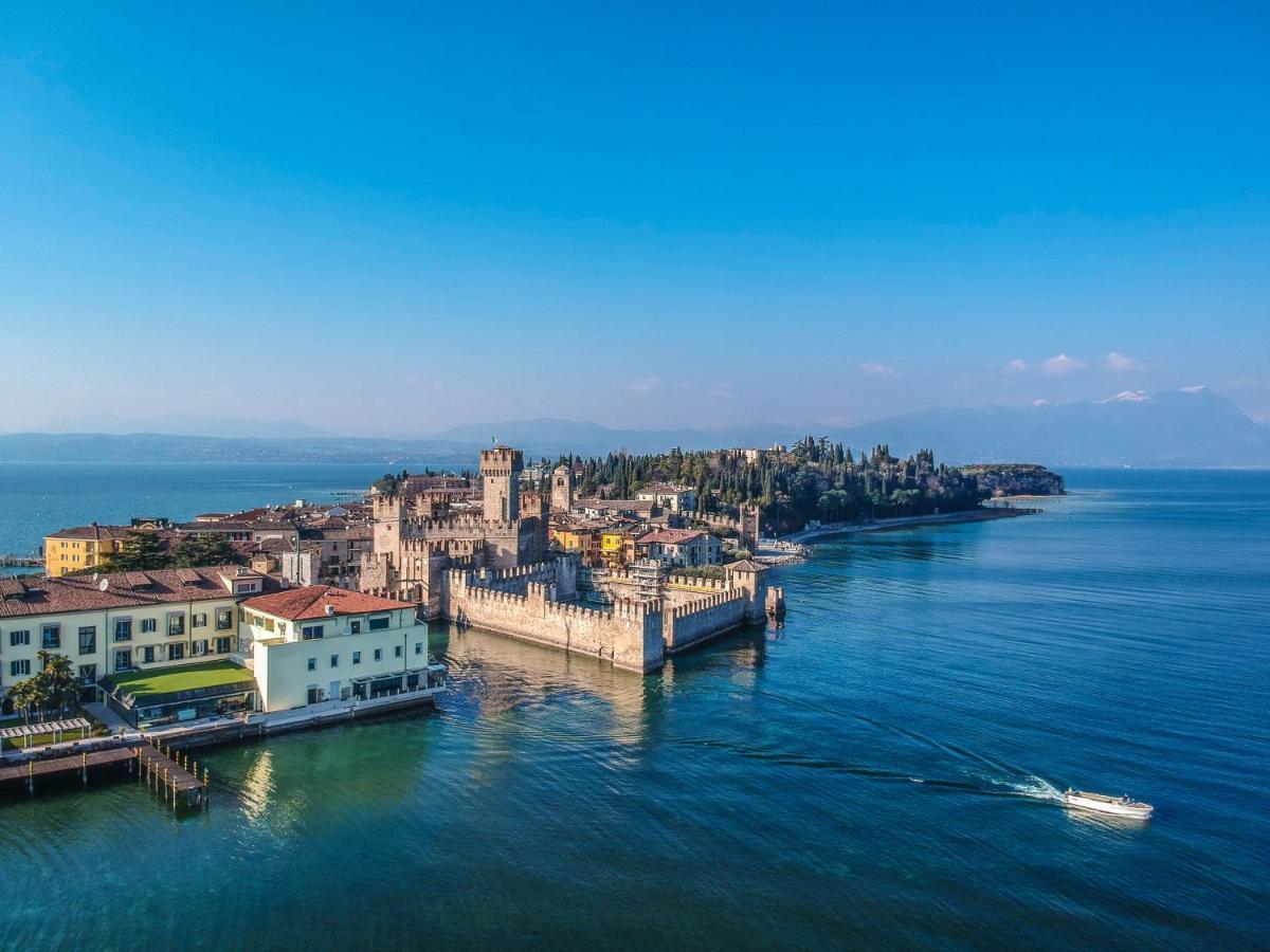 Prestige Apartment Sirmione Exterior foto